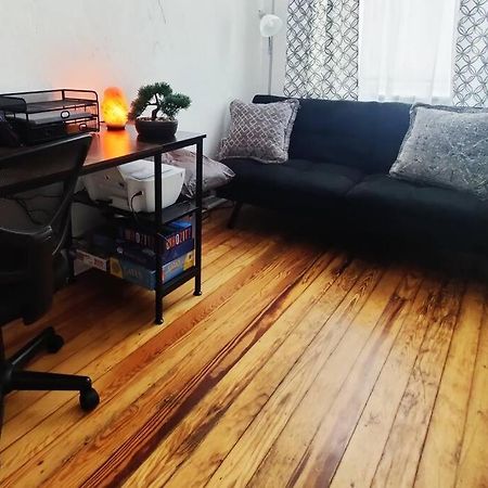 Lovely 2Br W Office Space - King Bed & Alexa Apartment Pittsburgh Bagian luar foto