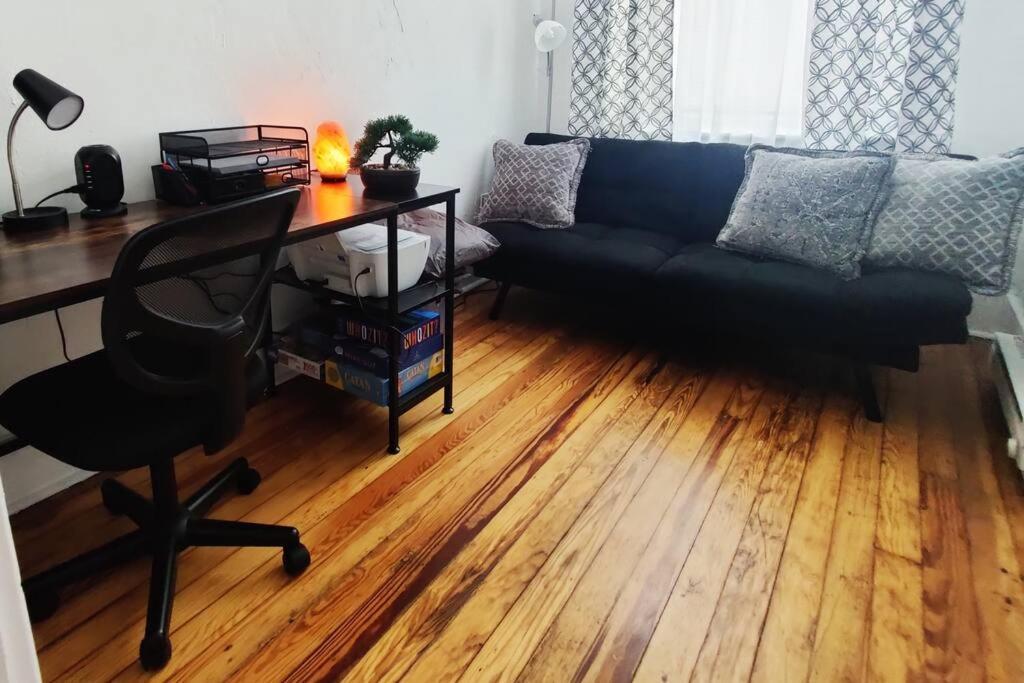 Lovely 2Br W Office Space - King Bed & Alexa Apartment Pittsburgh Bagian luar foto