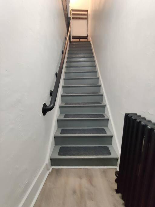 Lovely 2Br W Office Space - King Bed & Alexa Apartment Pittsburgh Bagian luar foto